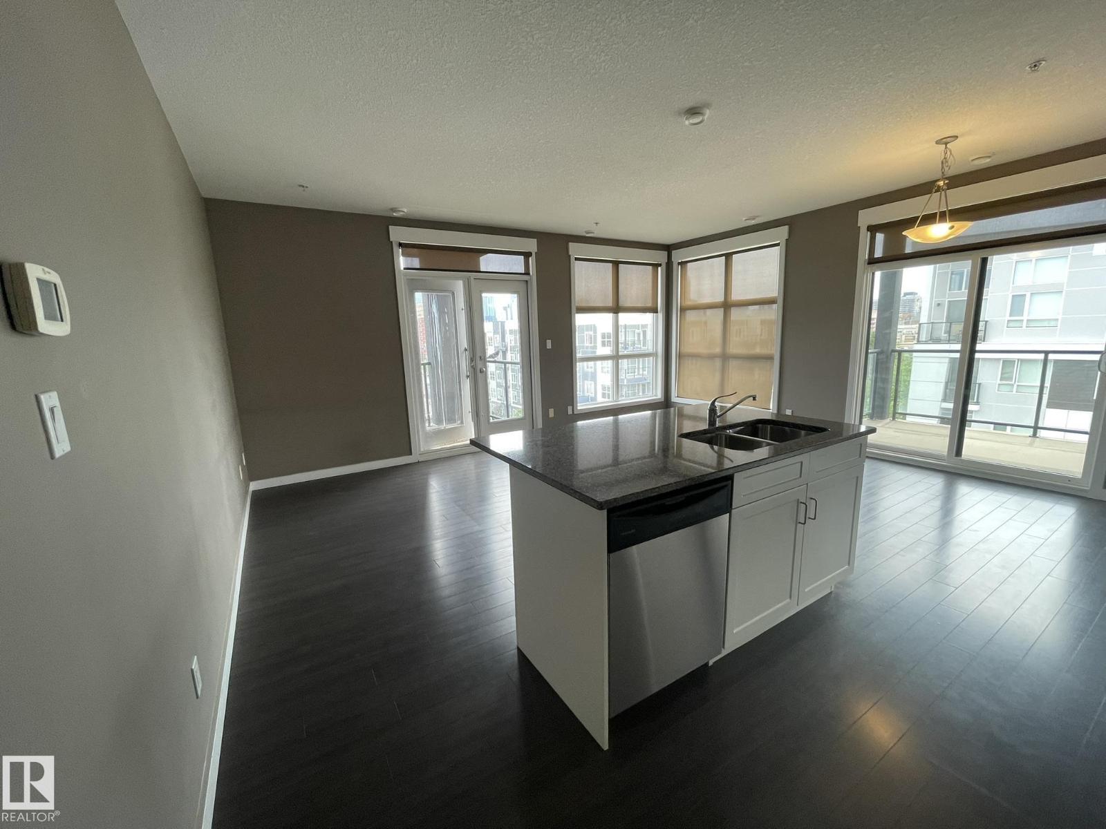 #504 10518 113 ST NW — photo 42