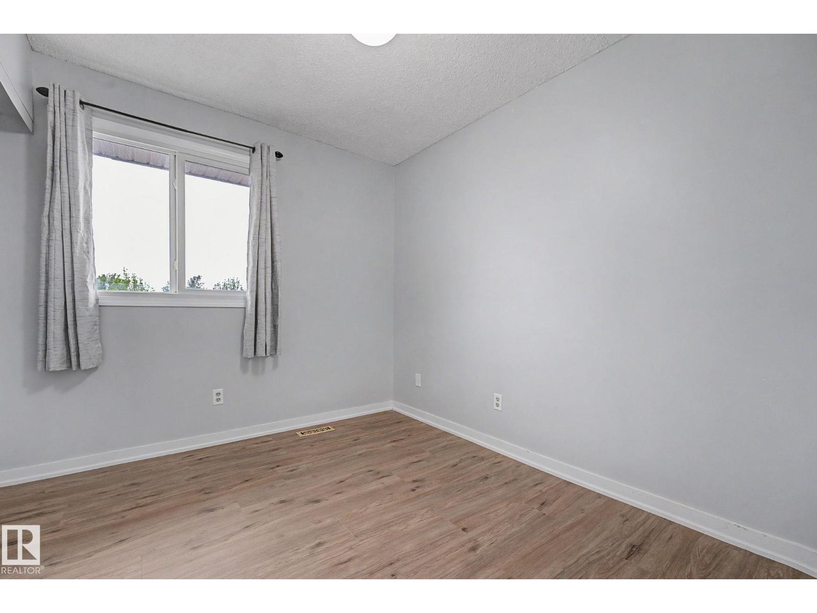 13303 47 ST NW — photo 24
