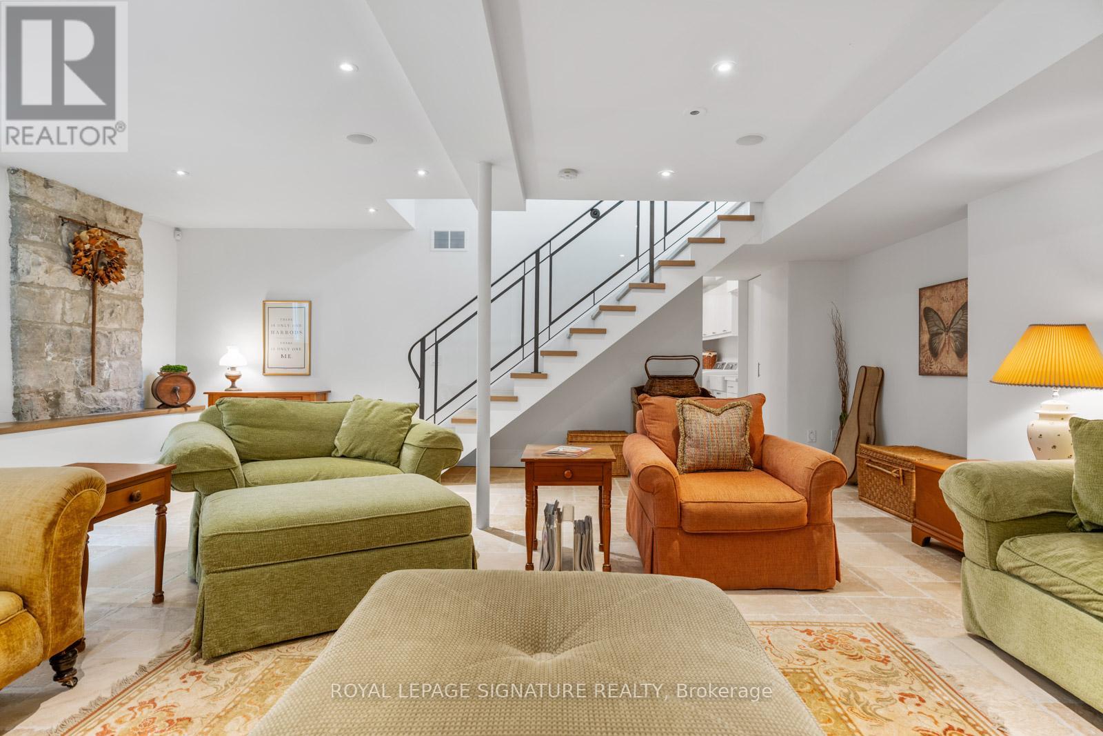 4 NEVILLE PARK BOULEVARD - 40