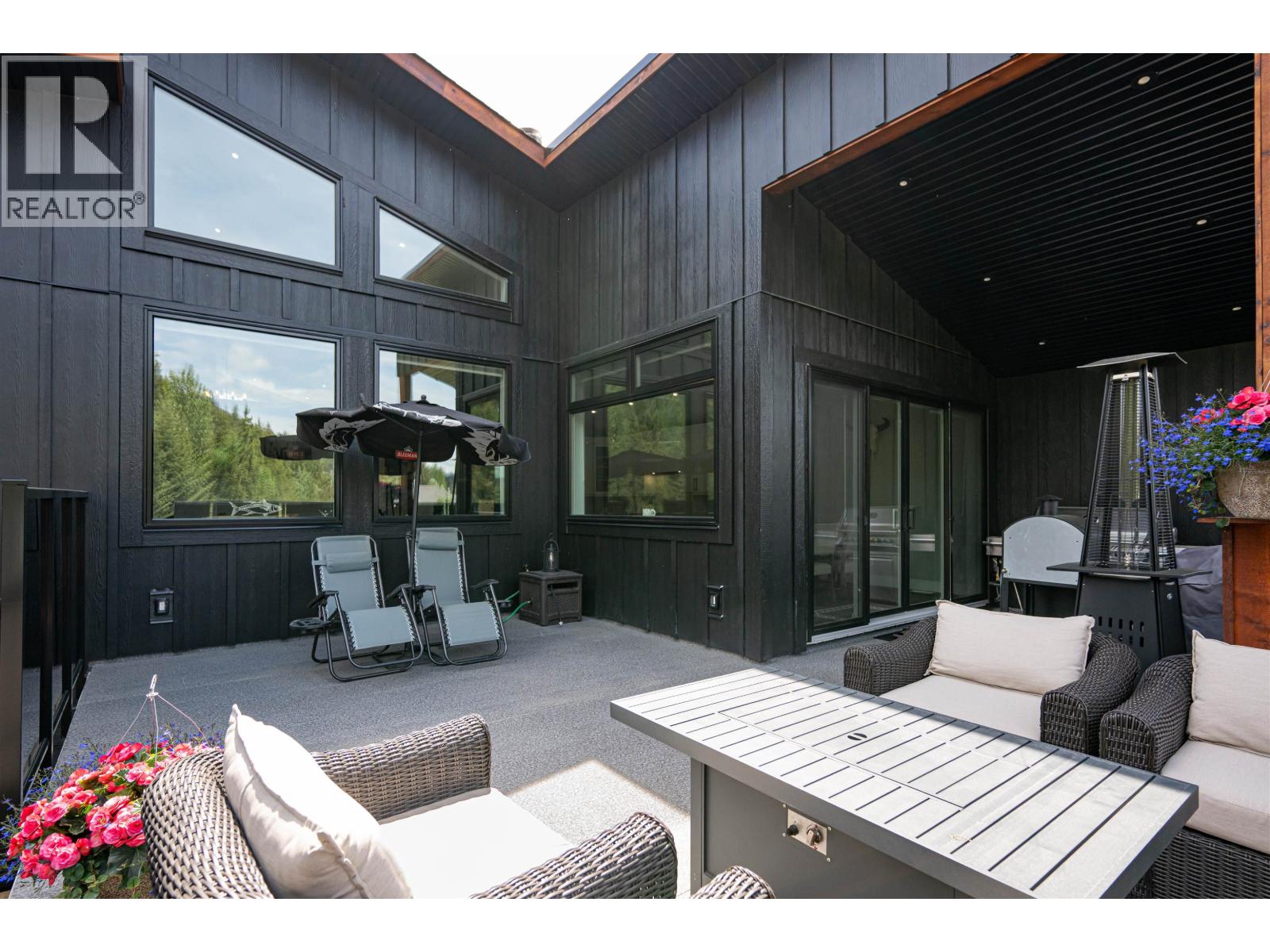 4196 ZANETTE PLACE - 35