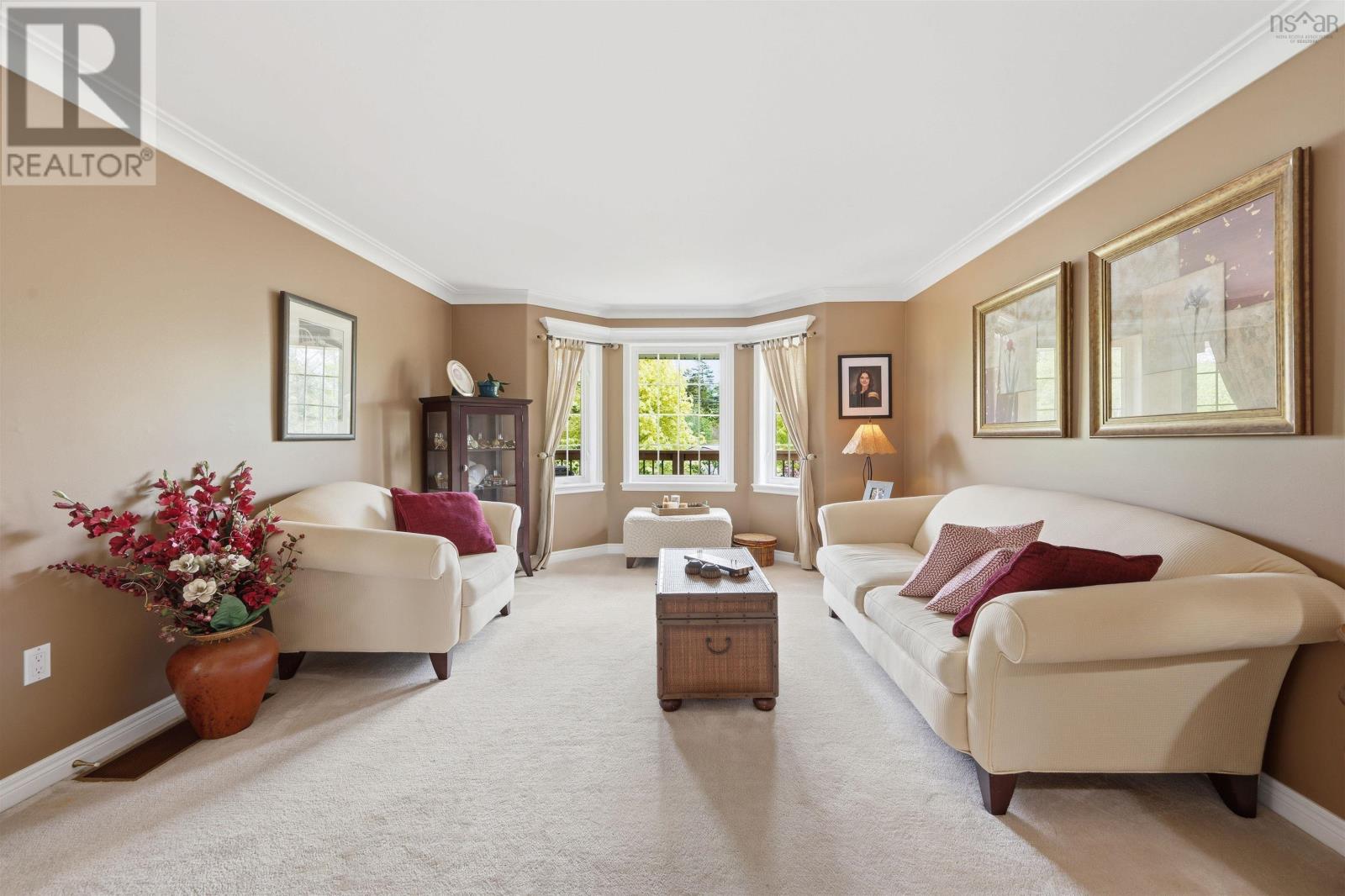 Property 33 of 49 of 273 Kingswood Drive