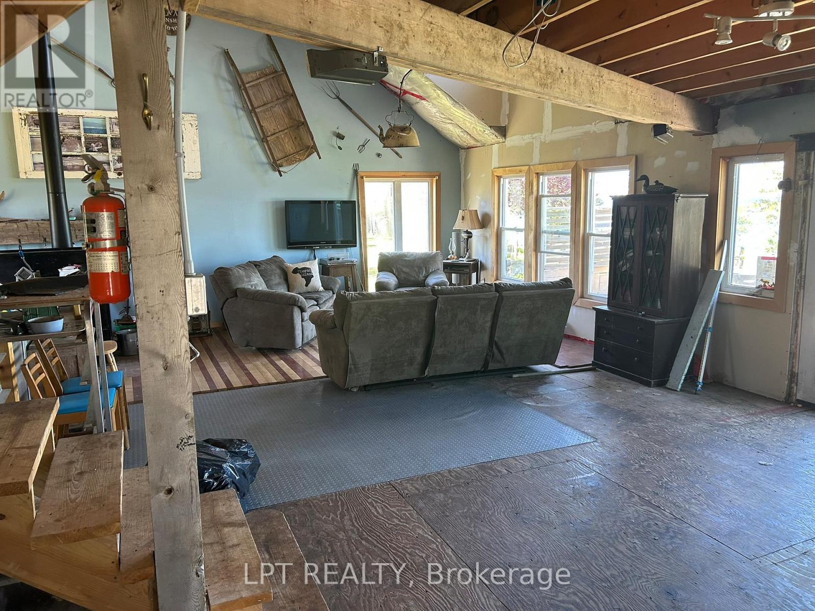 40590 SHORE RD ALLOWANCE ROAD - 5