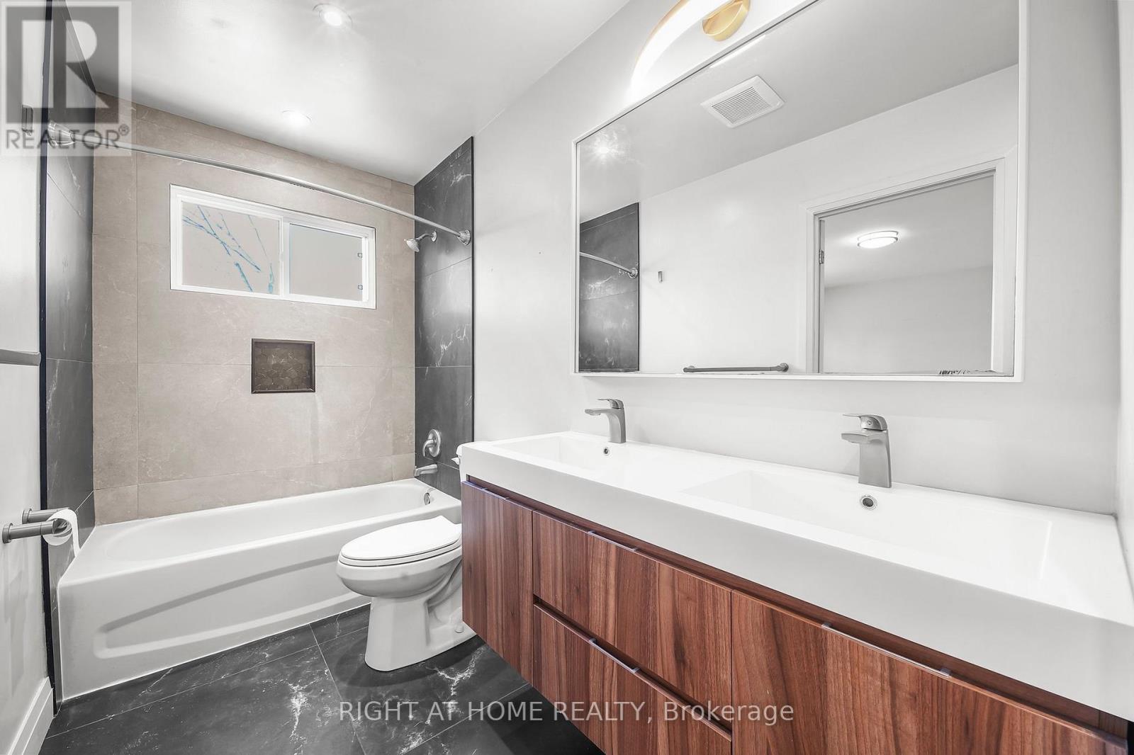60 HEATHER STREET - 15