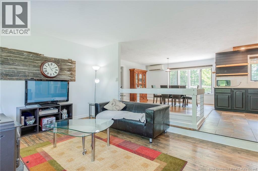 10 Eydie Drive - Image 24