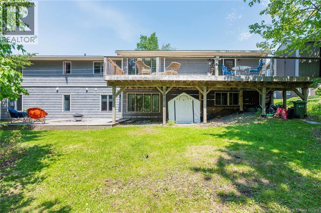 10 Eydie Drive - 47