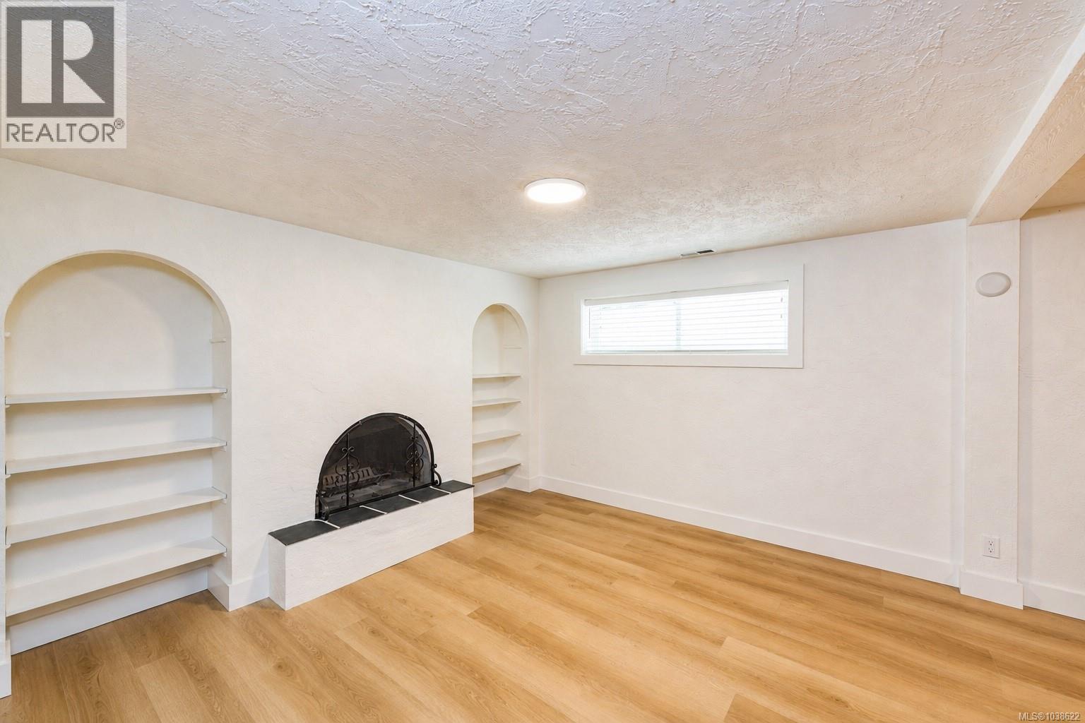 1231 Highrock Ave - 28