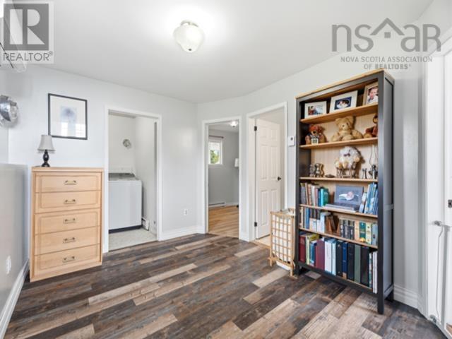 Property 45 of 51 of 124 Herbert Street