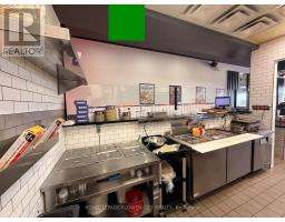 525 - 975 W Ridge Boulevard, Orillia, ON L3V8A3 Photo 8