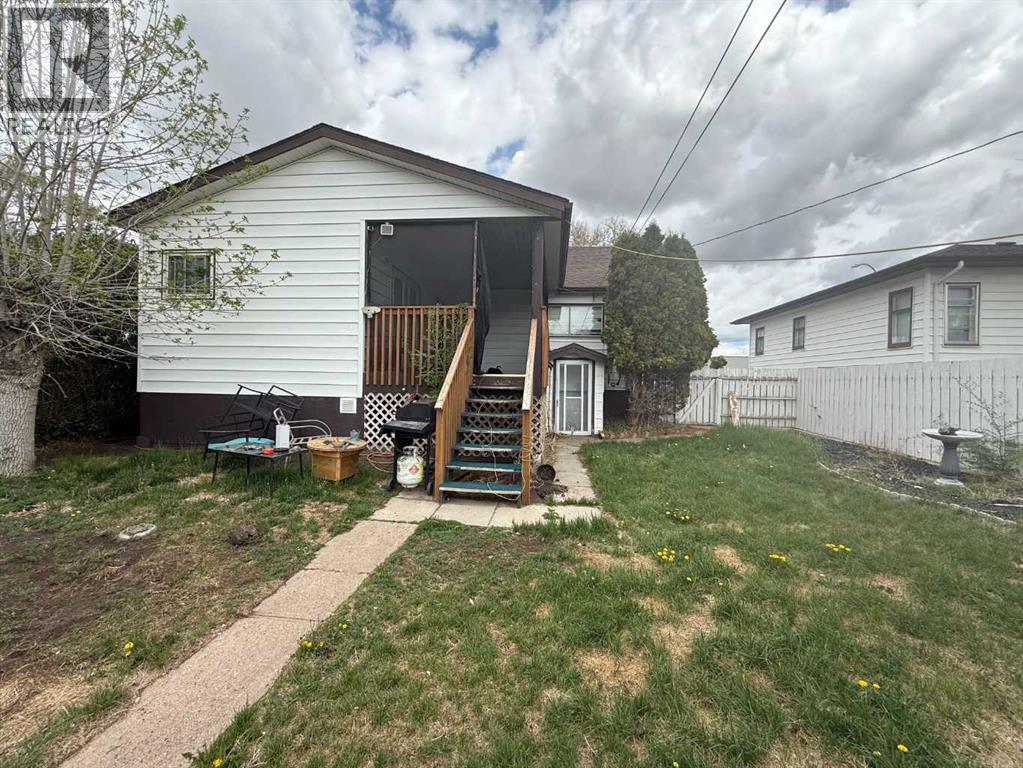 45 4 Street SW - 2