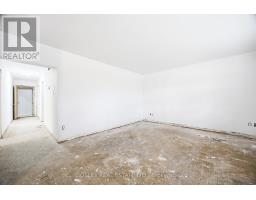 24 Oakwood Avenue N, Mississauga, ON L5G3L7 Photo 31