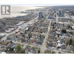 24 Oakwood Avenue N, Mississauga, ON L5G3L7 Photo 17