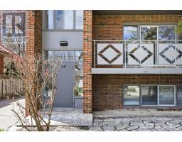 24 Oakwood Avenue N, Mississauga, ON L5G3L7 Photo 35