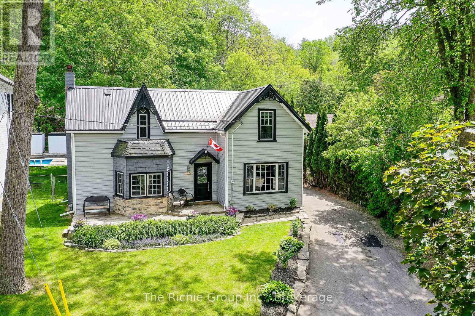 108 HEMLOCK STREET - 1