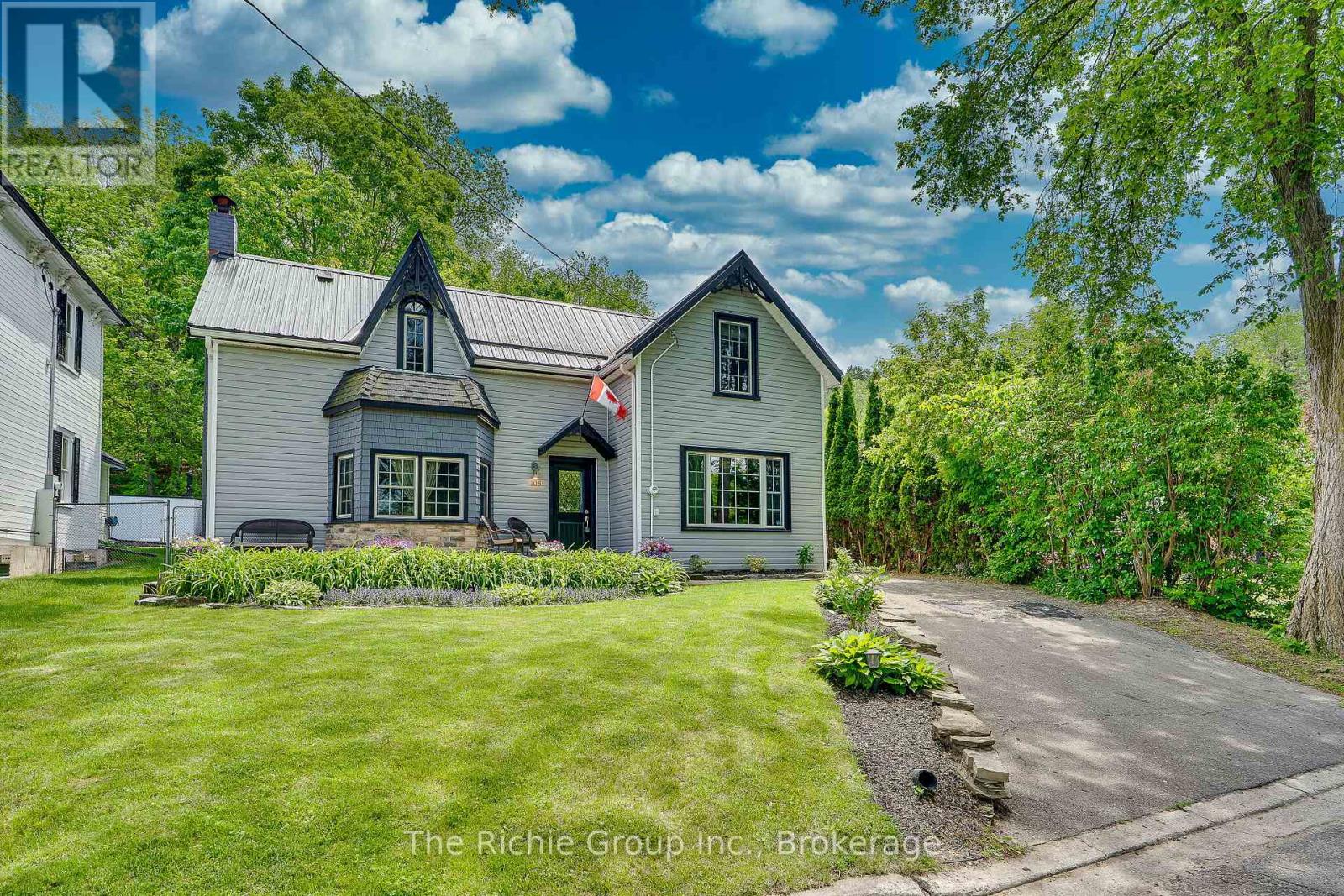 108 HEMLOCK STREET - 2