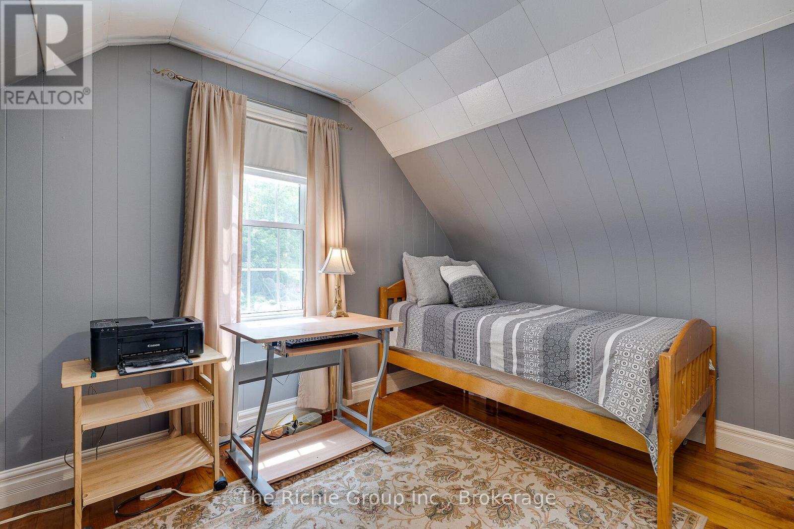 108 HEMLOCK STREET - 20