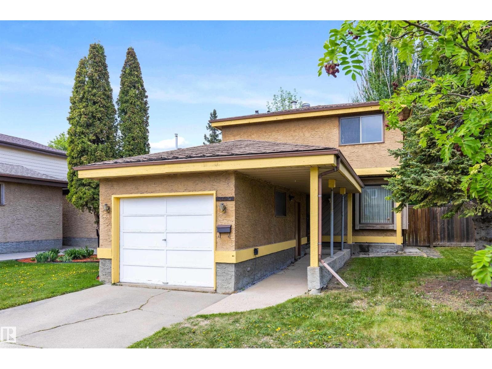 17912 77 AV NW - 1