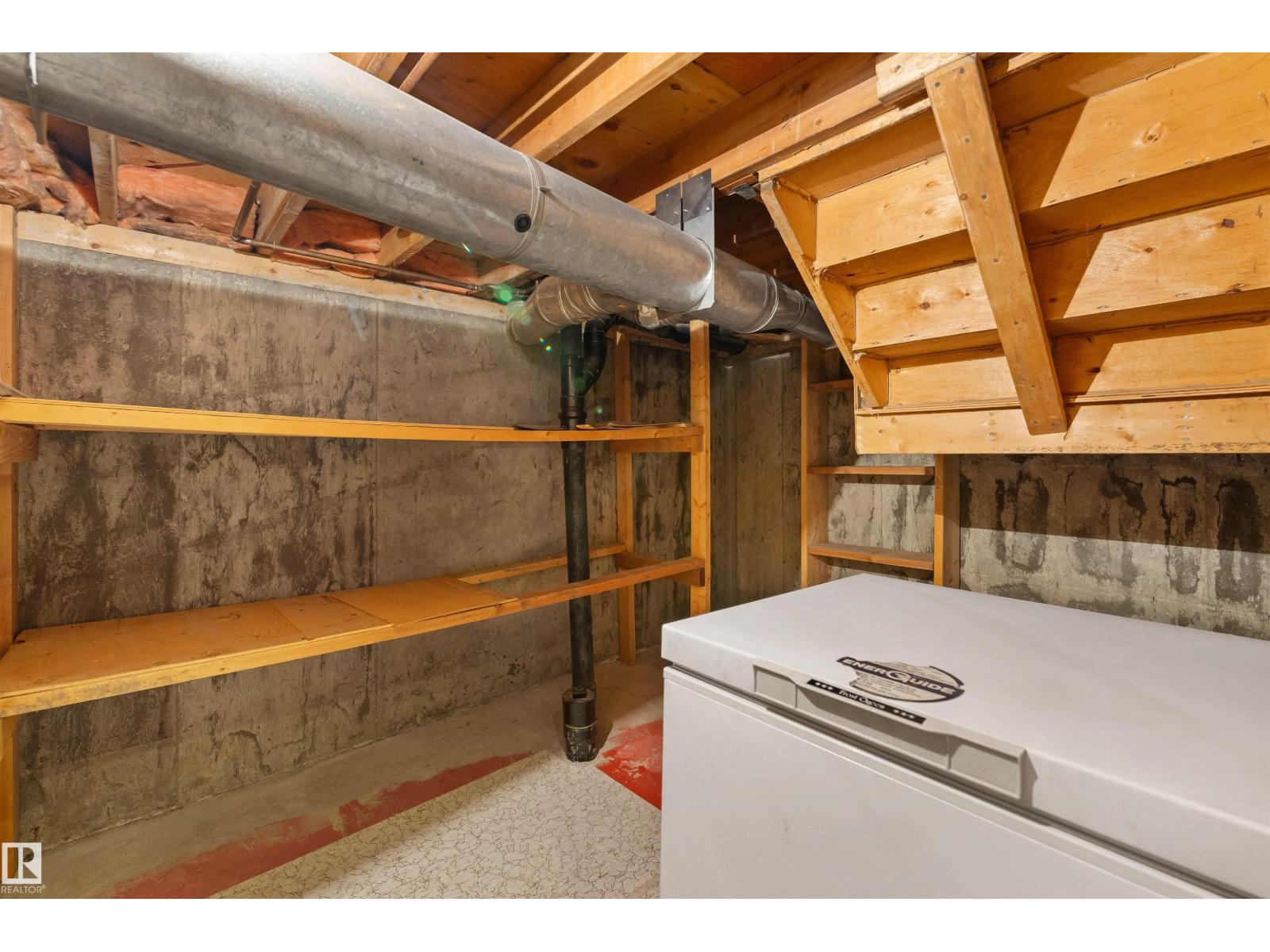 17912 77 AV NW - 39