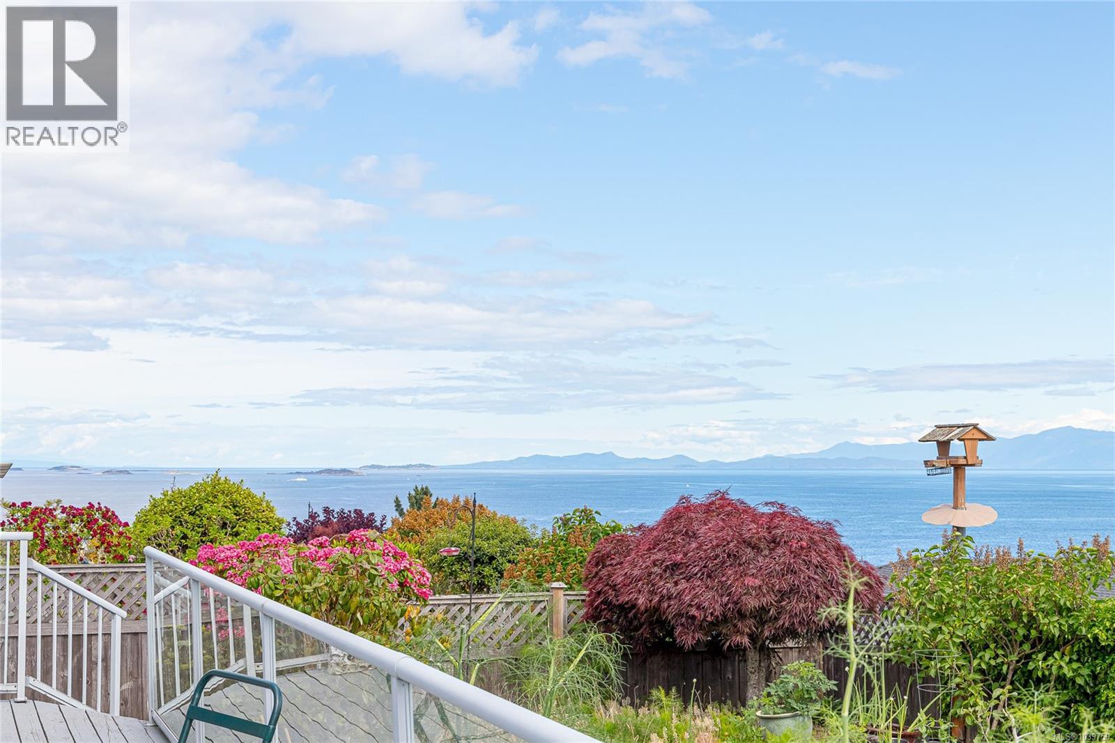 4938 Bella Vista Cres - 1
