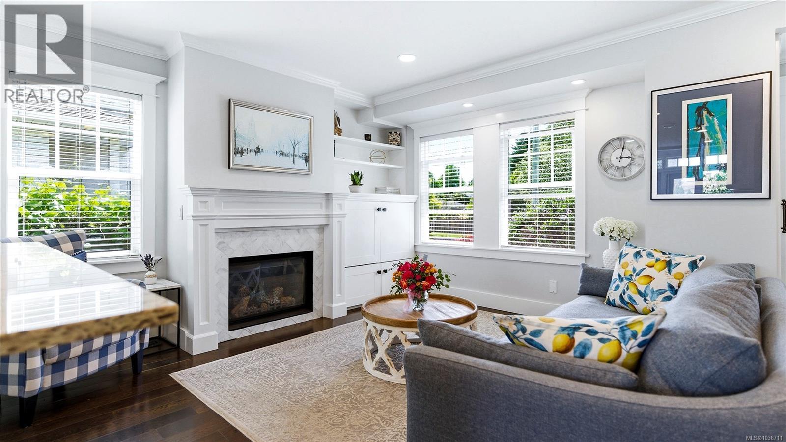 1721 Amphion St - 8
