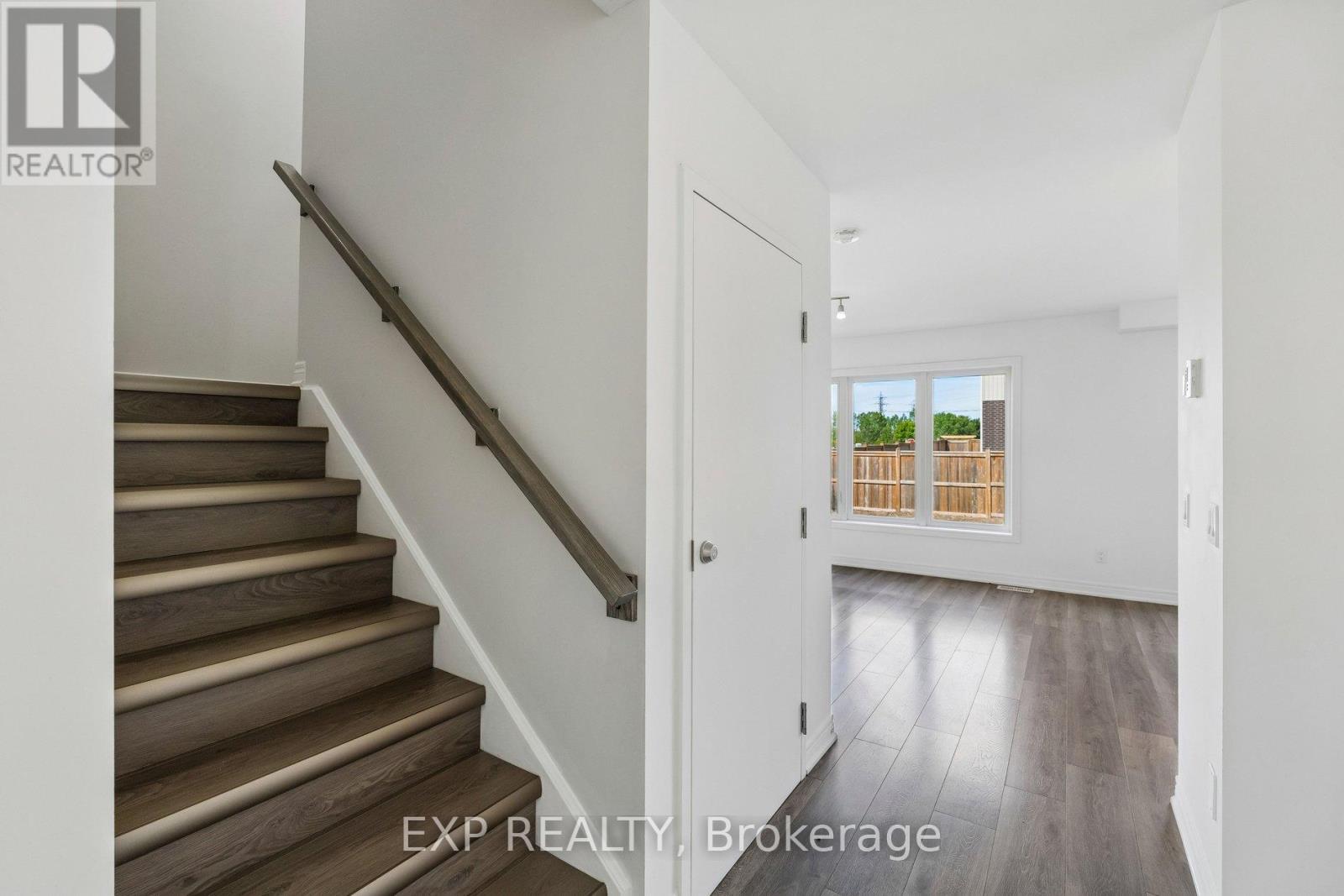 4 VIGER DRIVE - 10