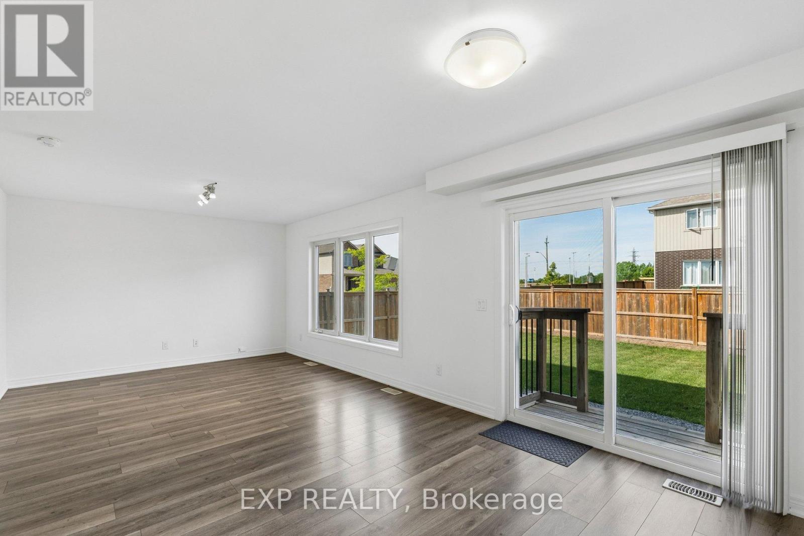 4 VIGER DRIVE - 15