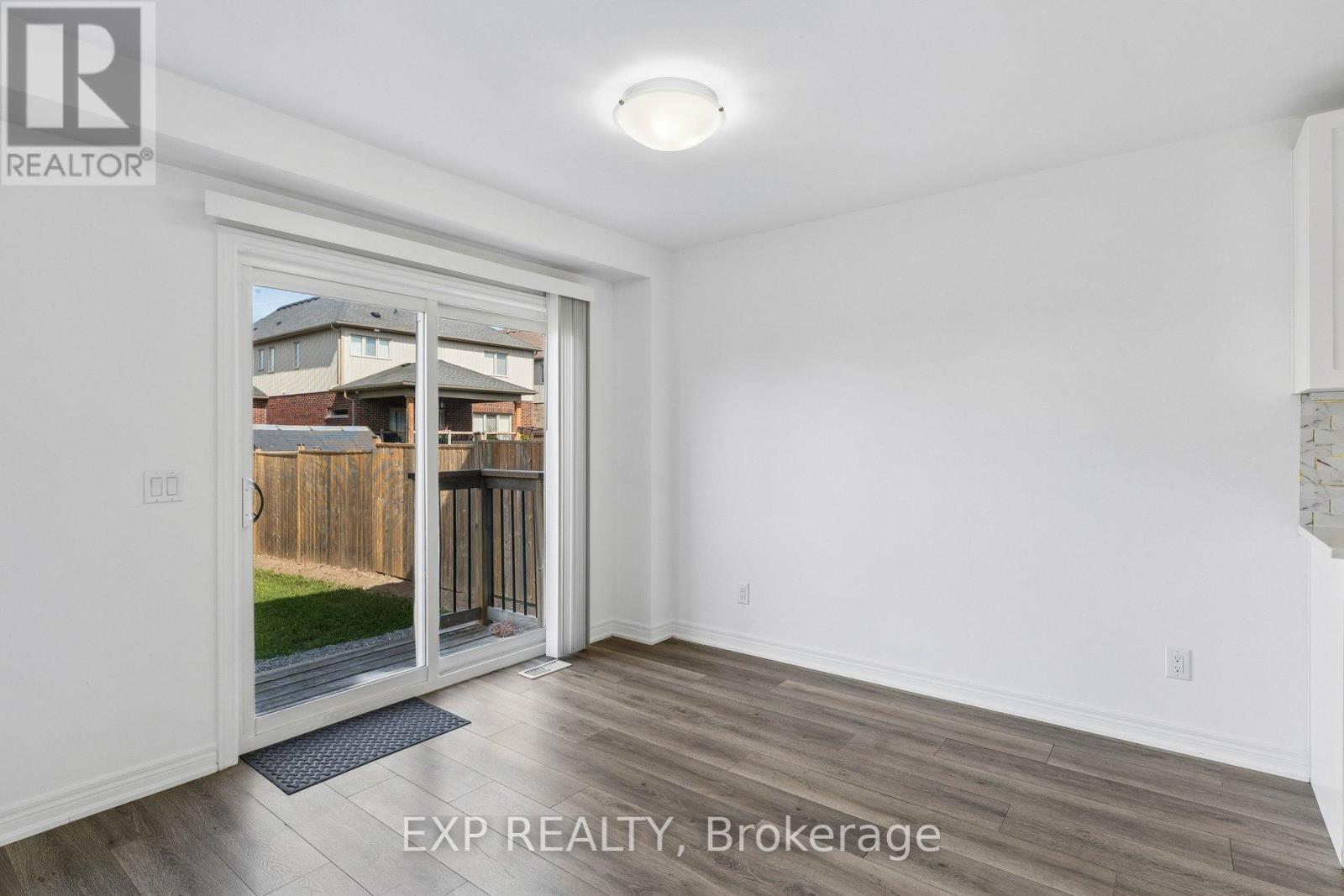 4 VIGER DRIVE - 17