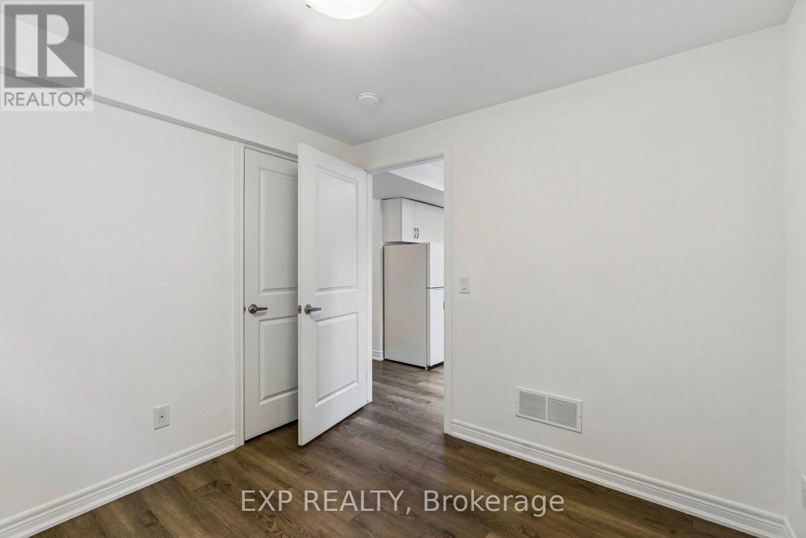 4 VIGER DRIVE - 42