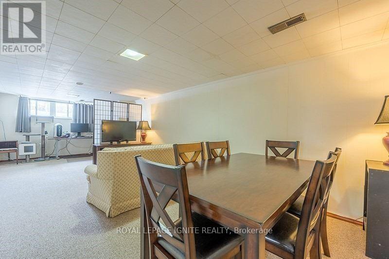 947 SOUTHLAWN DRIVE - 14