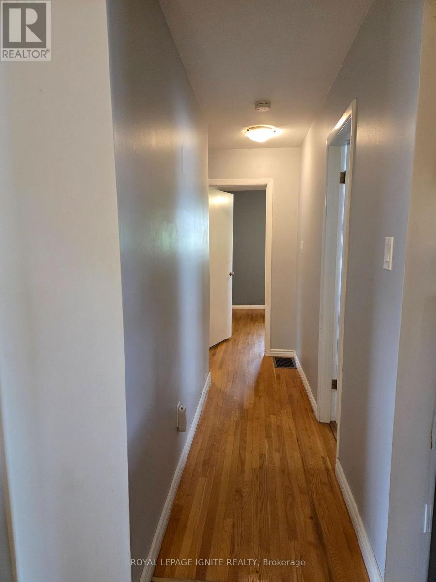 947 SOUTHLAWN DRIVE - 7