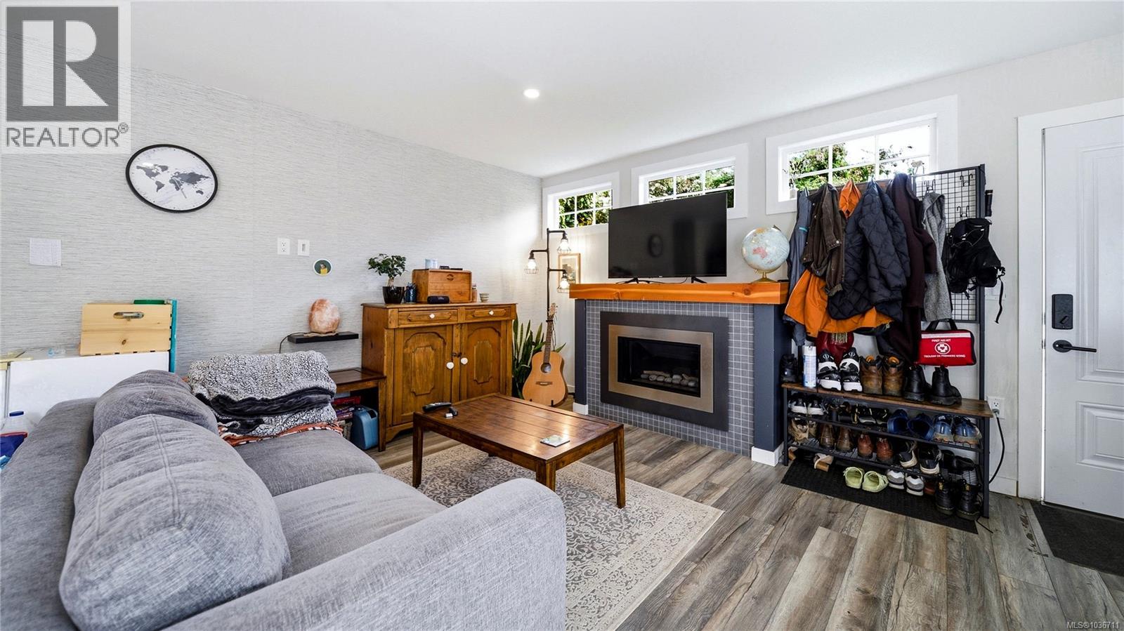 1721 Amphion St - 50
