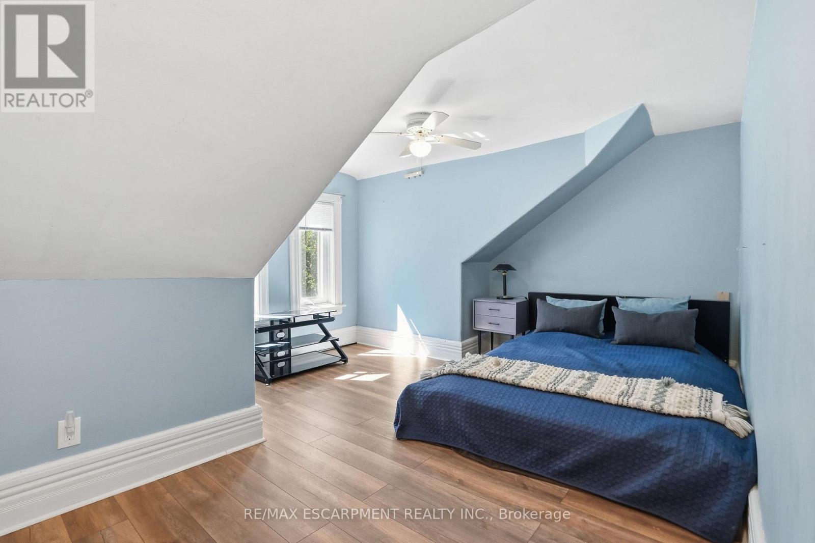 101 VICTORIA AVENUE S - 35