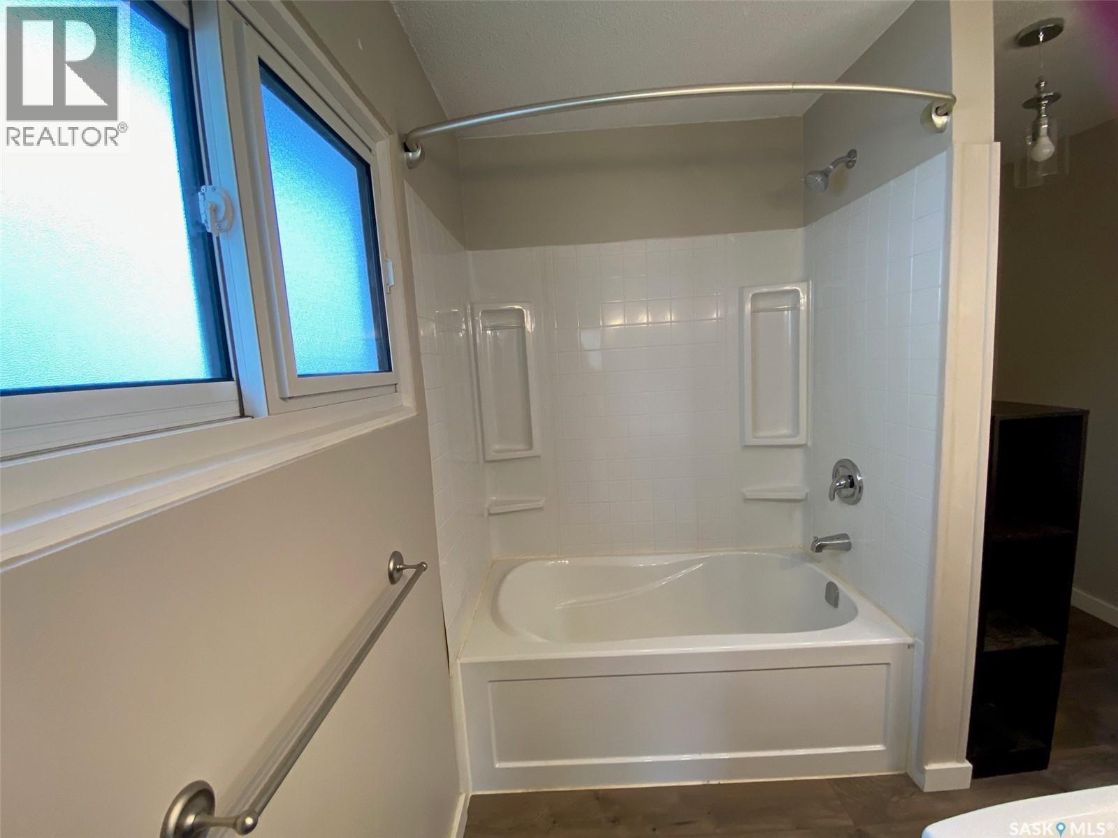59 Deerwood CRESCENT — photo 17