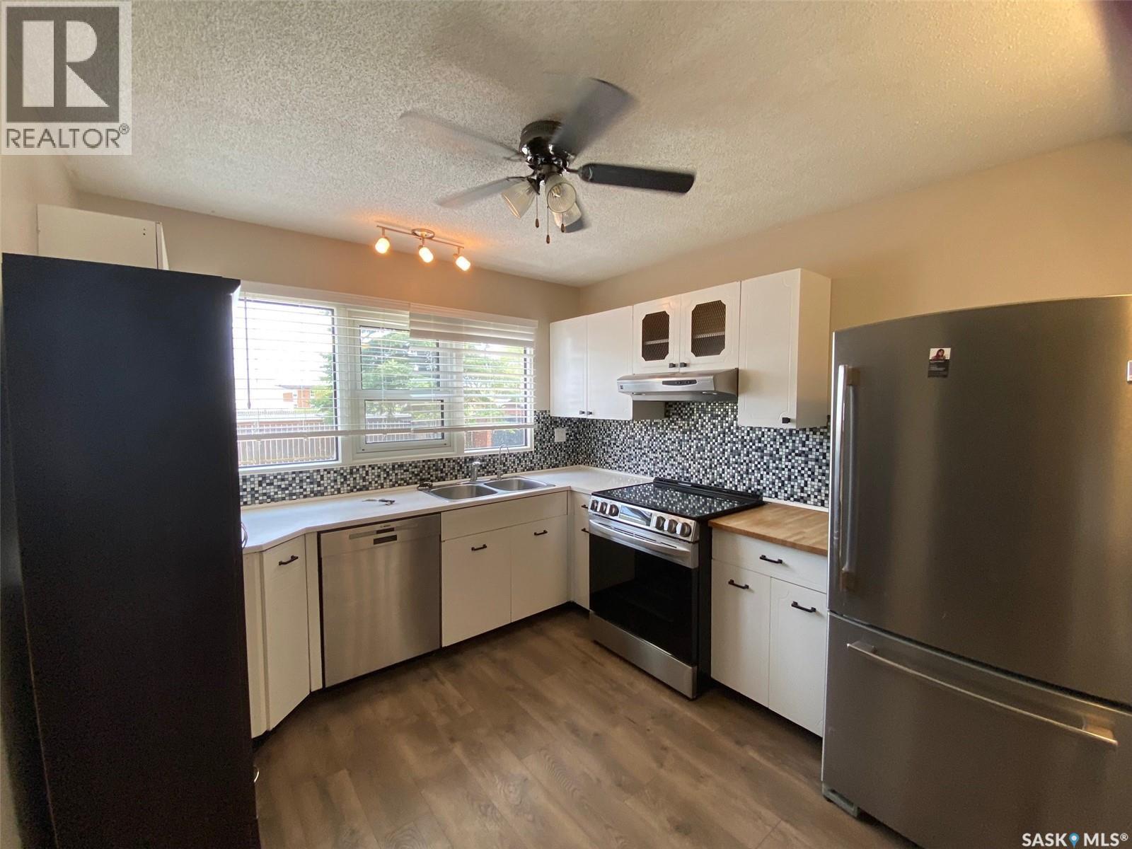 59 Deerwood CRESCENT — photo 6
