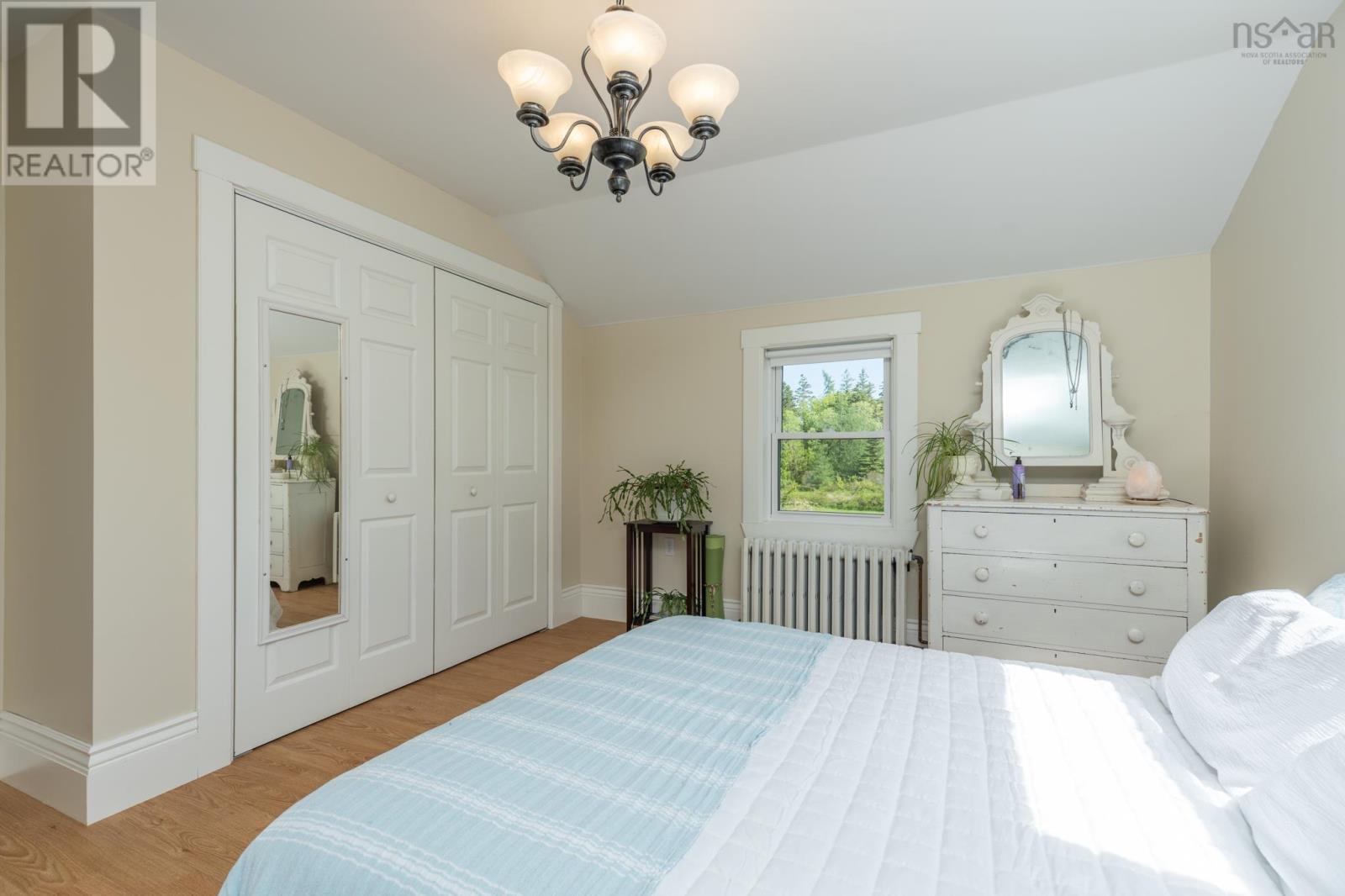 Property 39 of 41 of 41 De La Tete De La Pre
