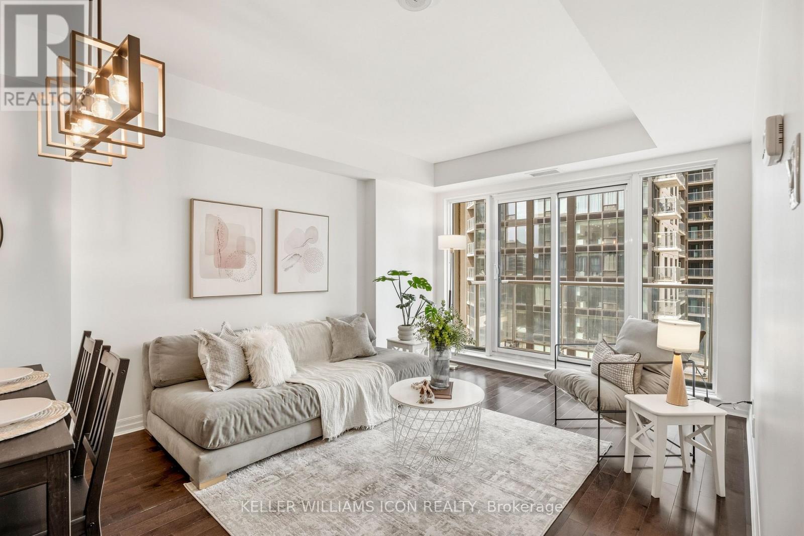 1 Bed, 1 Bath Apartment for Sale in Ottawa – 704 – 242 RIDEAU STREET, Ottawa – MLS# X13416420 - Image 10