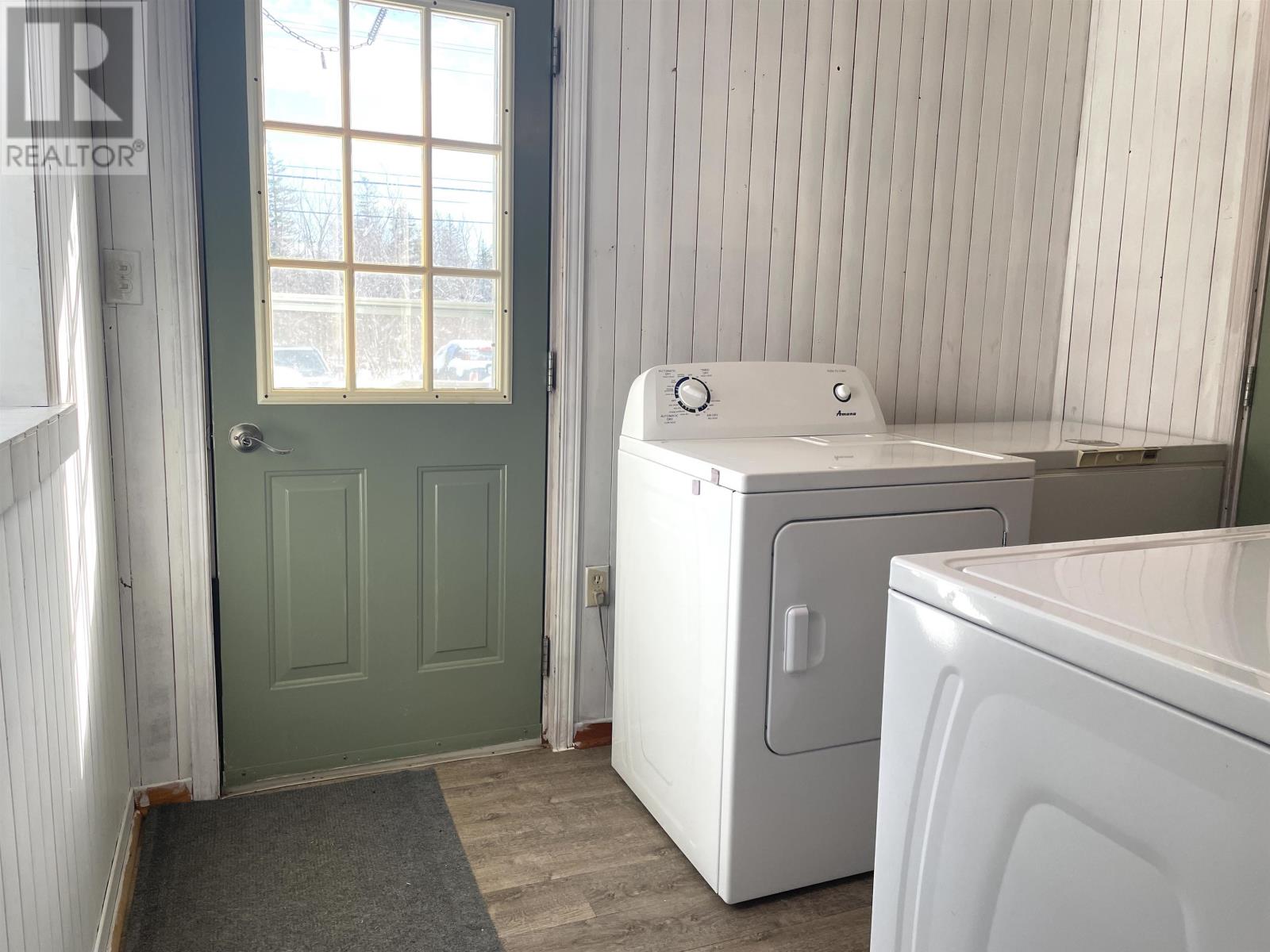383 Ellerslie Road - 14