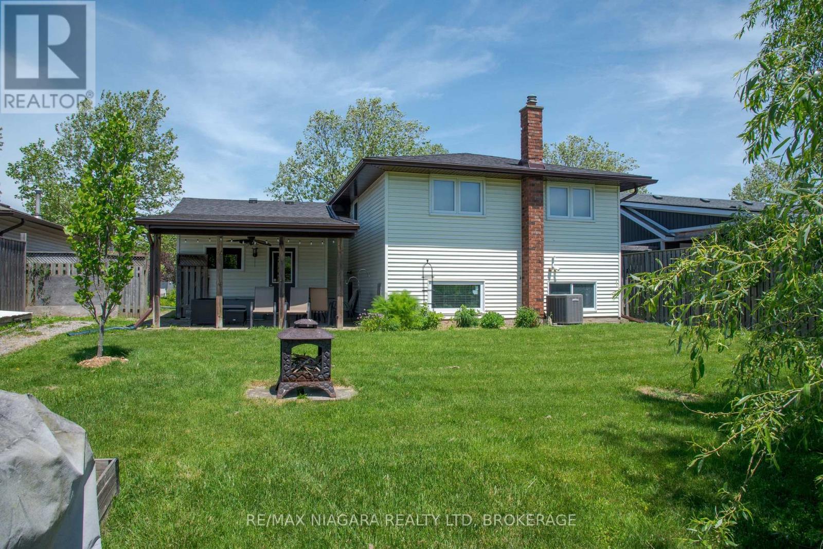 2439 CORAL AVENUE - 3