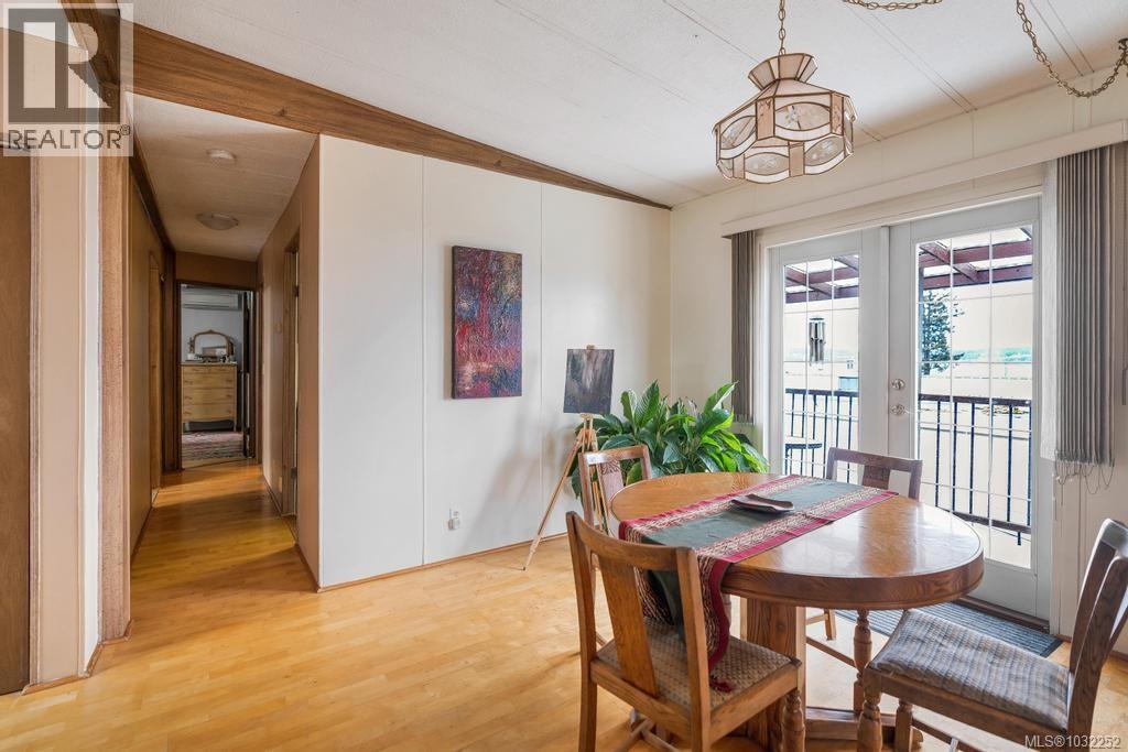11090 Chemainus Rd - 11