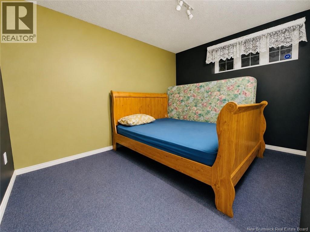 12 Brook Terrace - Image 19