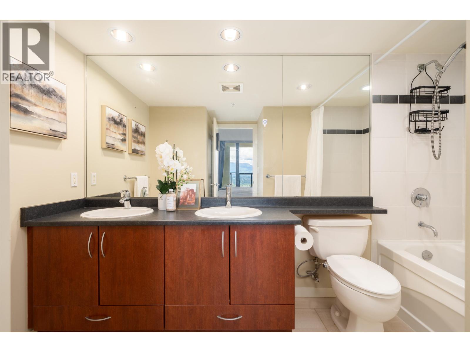 2505 7178 COLLIER STREET, Burnaby