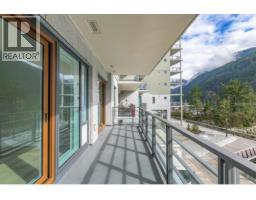 205 6707 Nelson Avenue, West Vancouver, BC V7W0A4 Photo 13