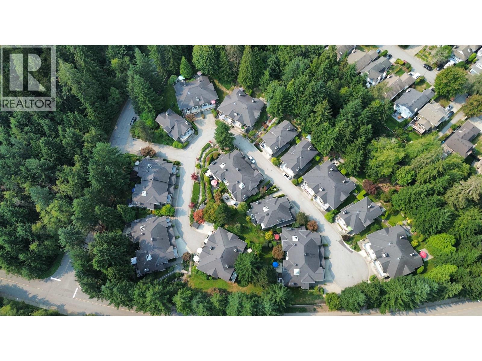 13 1900 INDIAN RIVER CRESCENT, North Vancouver