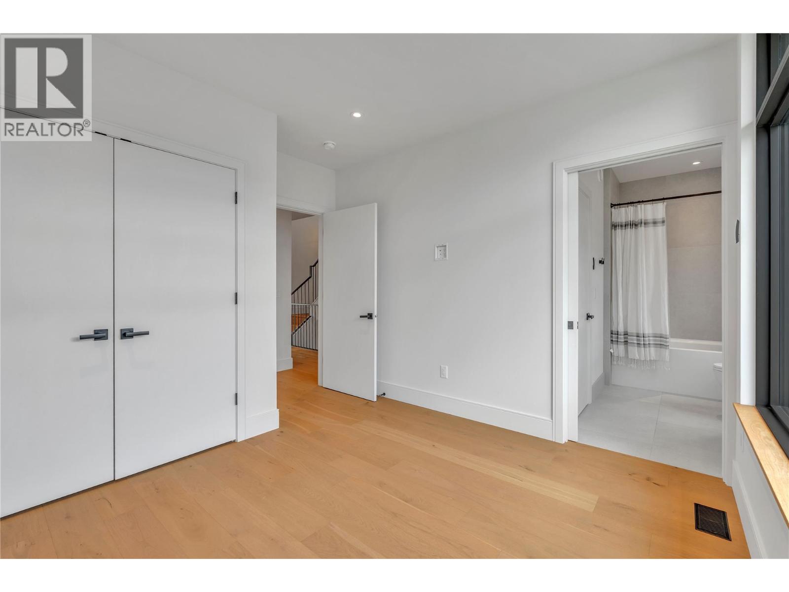 210 Anna Avenue - 27