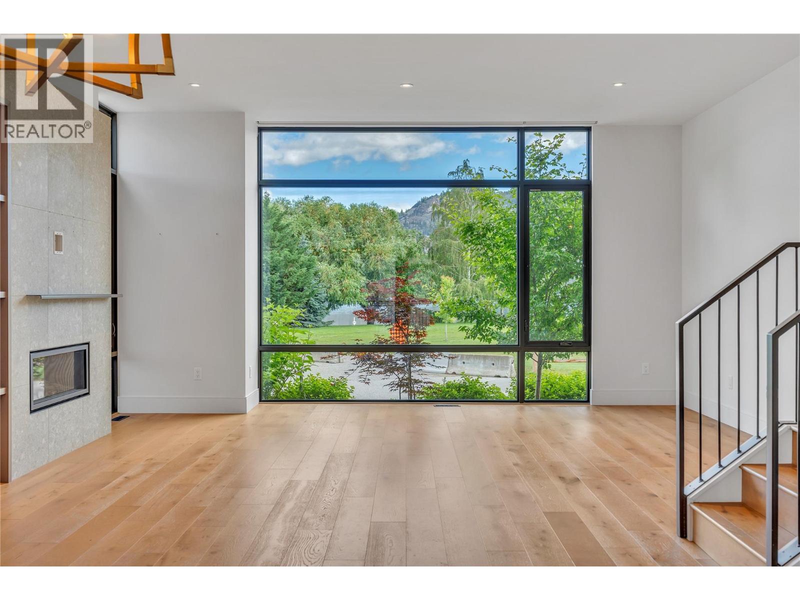 210 Anna Avenue, Naramata