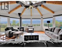 Full bathroom - 2630 Rufli Road, West Kelowna, BC V4T1R3 Photo 7