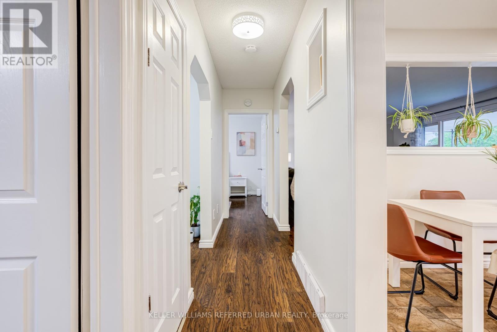98 DUNCOMBE DRIVE - 13