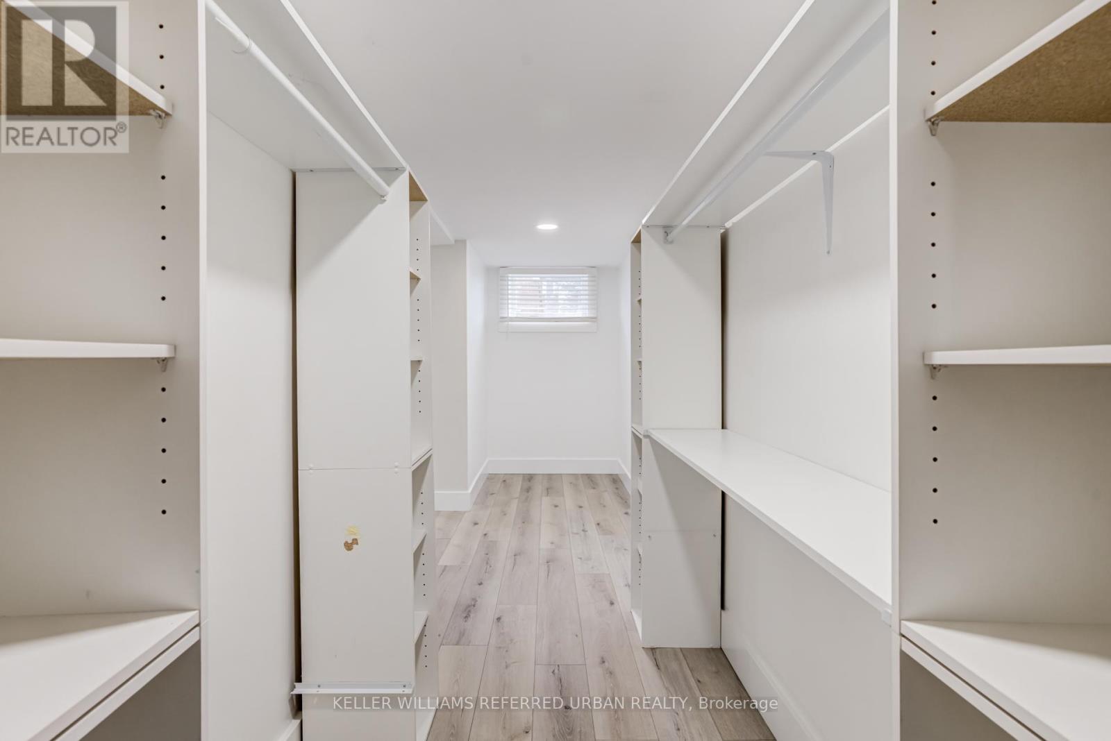 98 DUNCOMBE DRIVE - 31