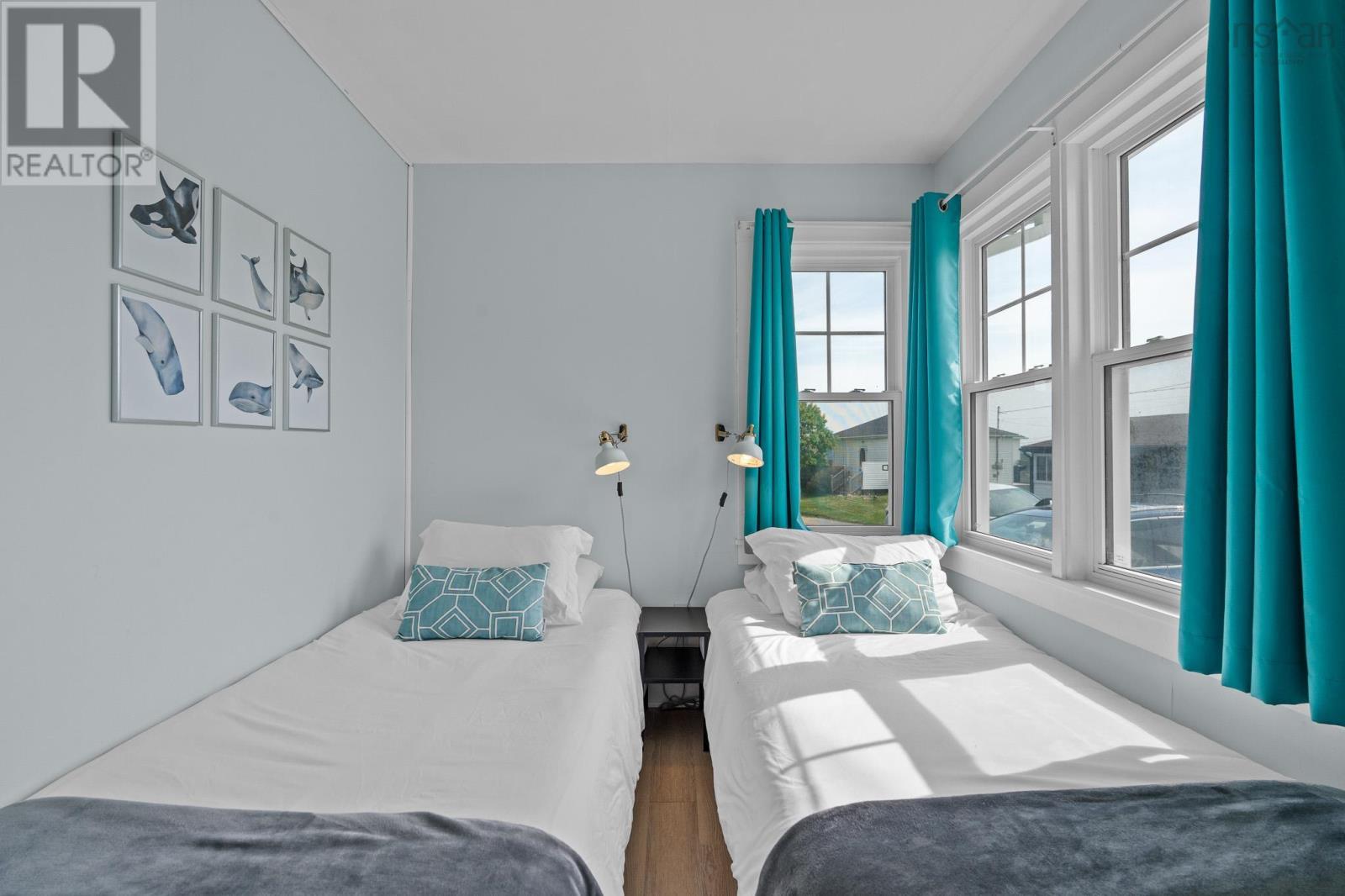 Property 21 of 49 of 17 Gordon Road