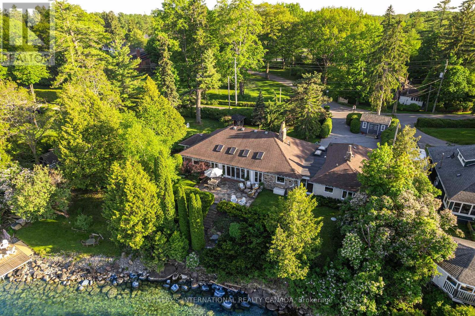 30 HEDGE ROAD - 2
