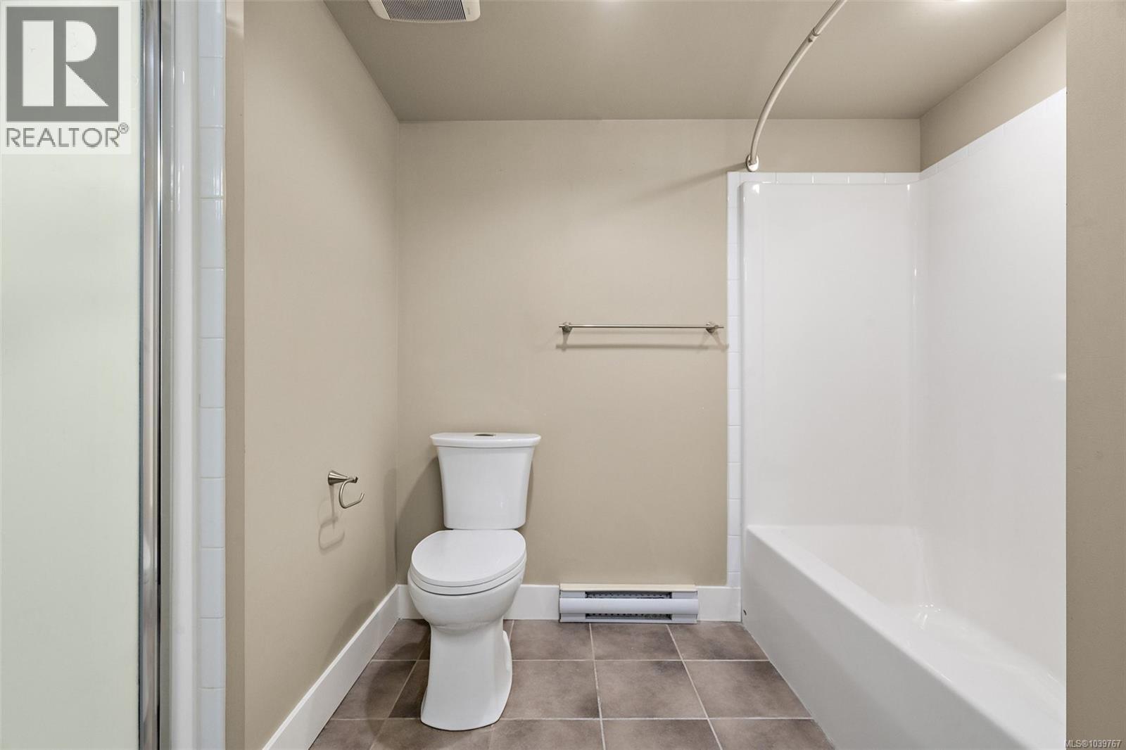 304 2717 Peatt Rd, Langford